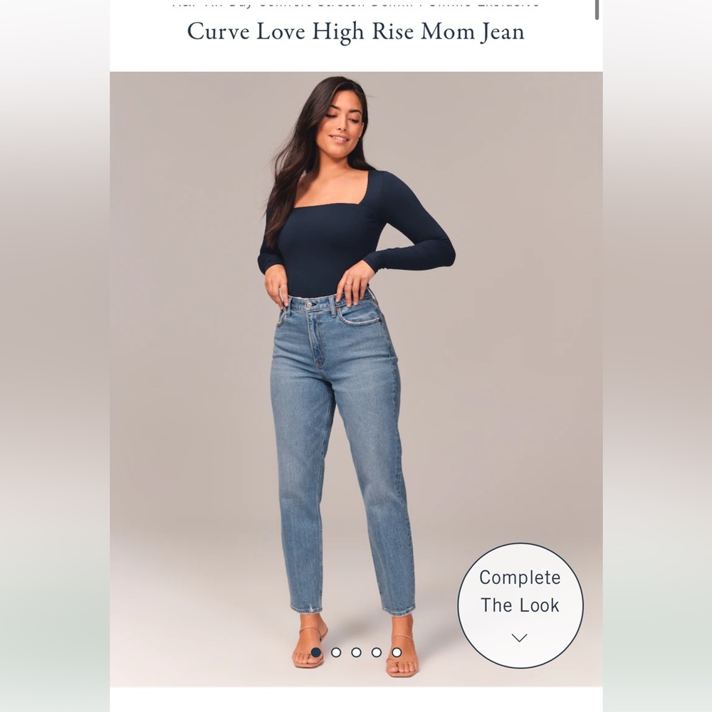 Abercrombie and Fitch Curve Love High Rise Mom Jeans NWOT